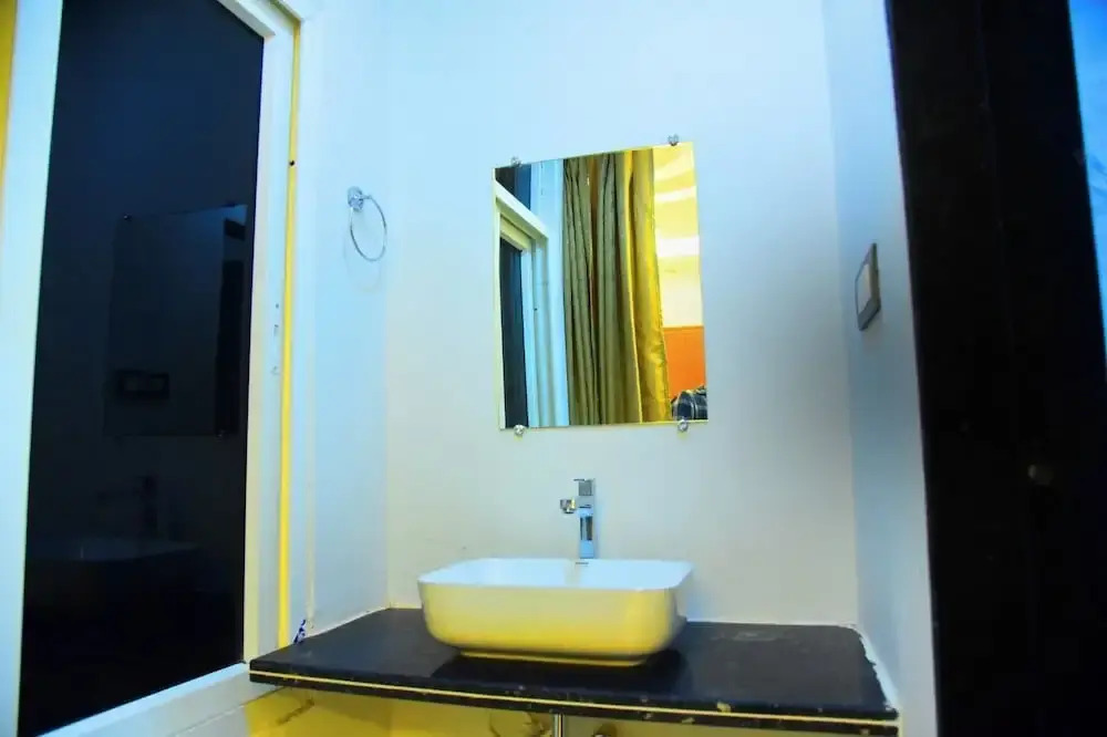 Hotel Raghav Inn