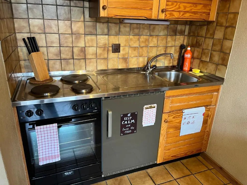 Charmant Studio, 2 adultes , Centre de Nendaz