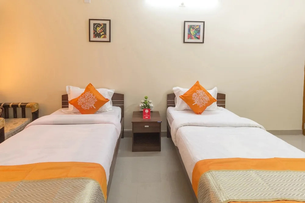 OYO 8209 Home Stay Down Town