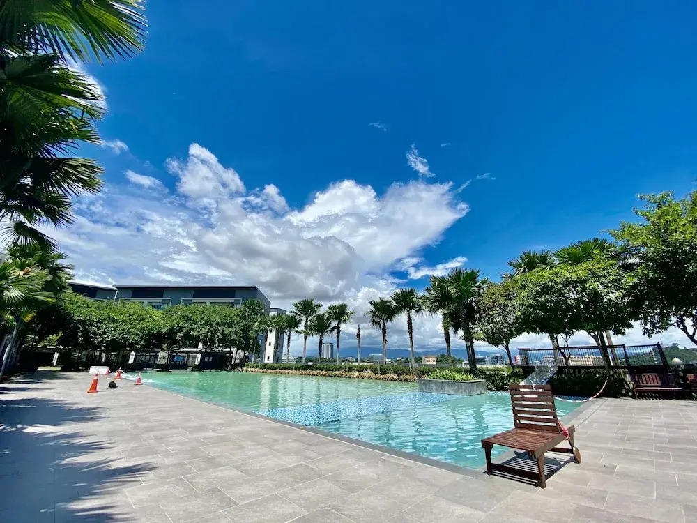 Homi Breeze at Sutera Avenue