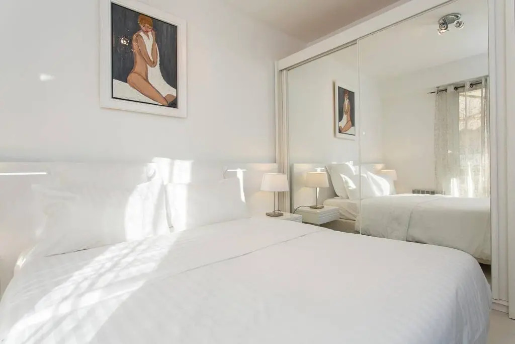 Grand Hotel: New 2 Beds/ 2 Baths