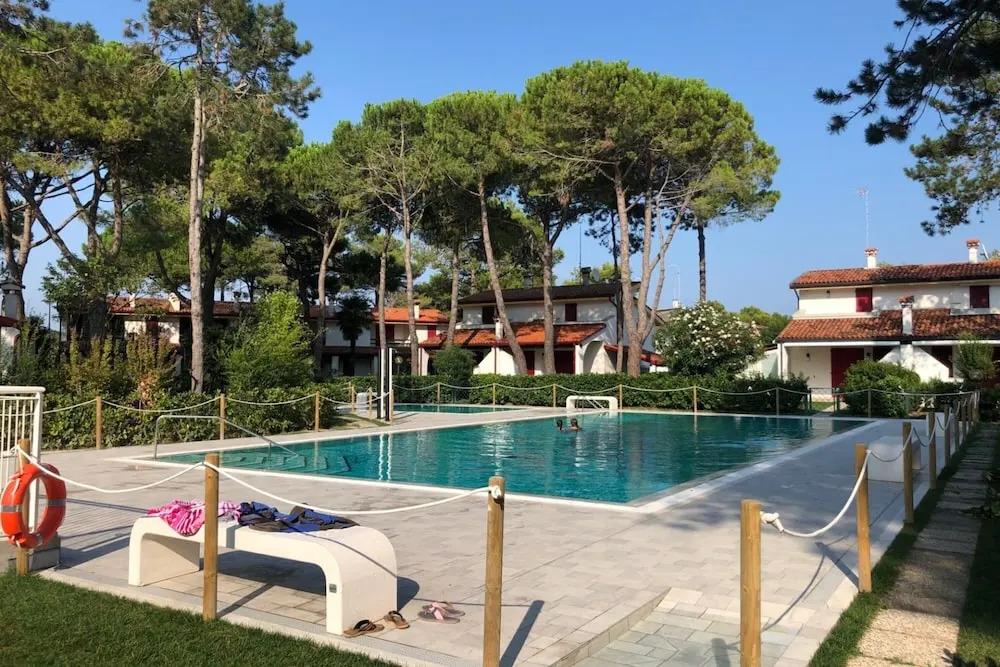 Charming Apartment With Garden and Pool