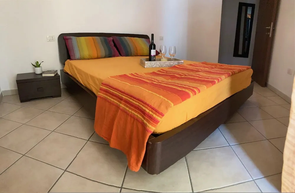 Sardinia RE - Borgo Marconi