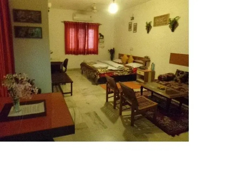 Sri Radha Krishna Kunj