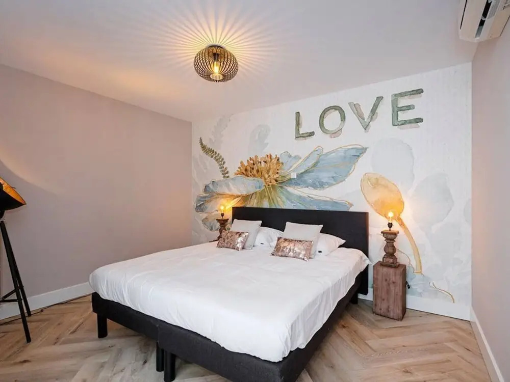 Beautiful Holiday Home Near Sea In Katwijk(No Front Desk Please Contact The Property 5 Days In Advance)