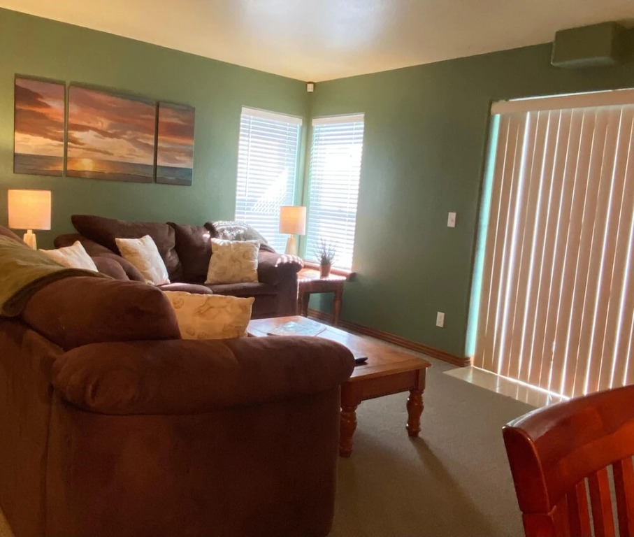 Waters Edge 101 Ocean Front