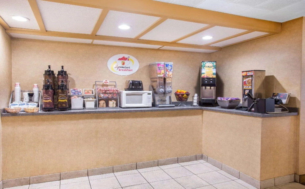 FairBridge Inn Express Buffalo Airport Williamsville