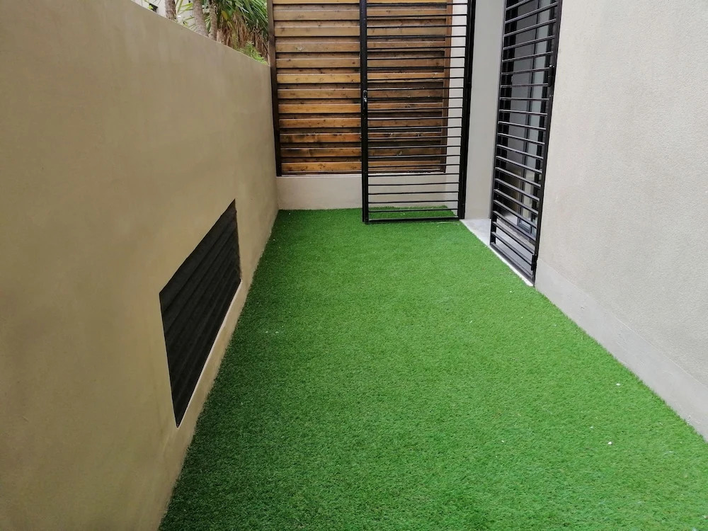 Luxurious flat with private garden