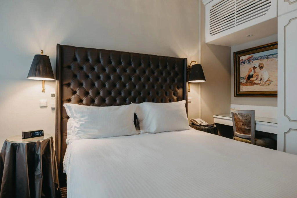 Hotel Manos Premier