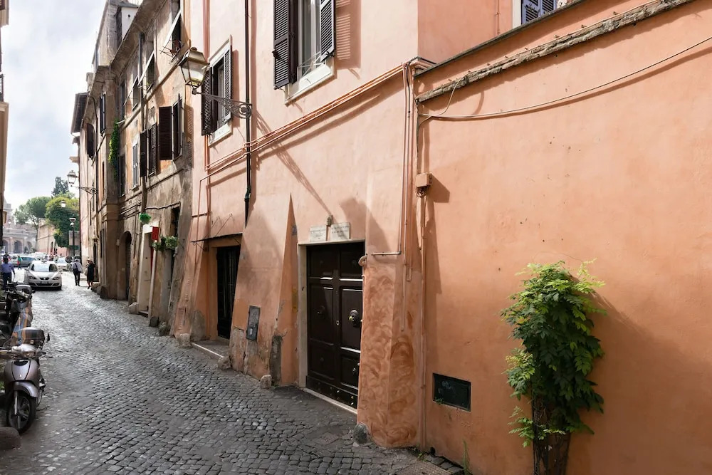 Rome As You Feel - Loft Garden at Colosseum