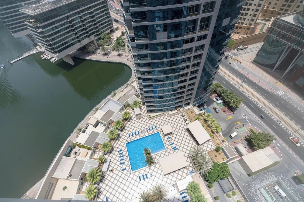 bnbme - Bay Central - 1BR