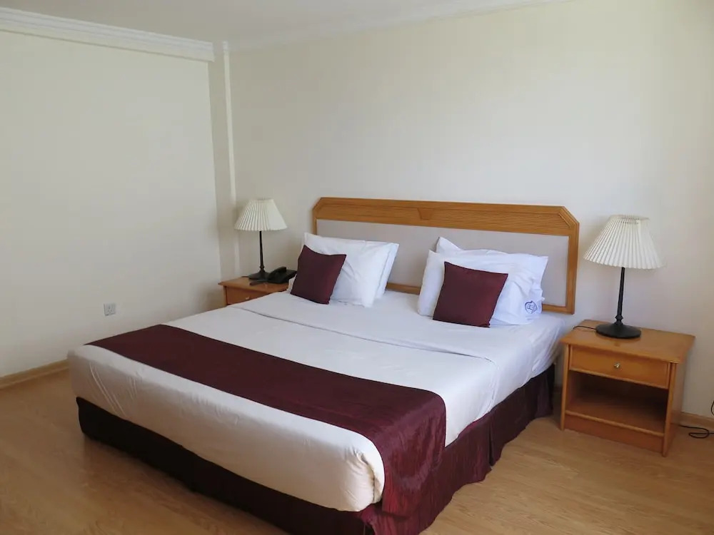 Seaview Hotel