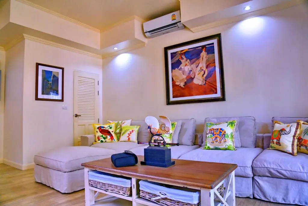 Koh Chang 6 Bedroom Villa with Private Pool and Garden