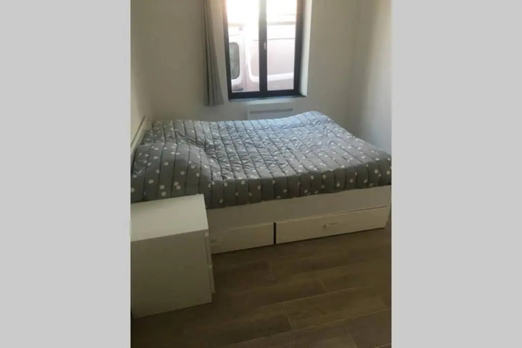 Appartement entier refait à neuf pour court séjour