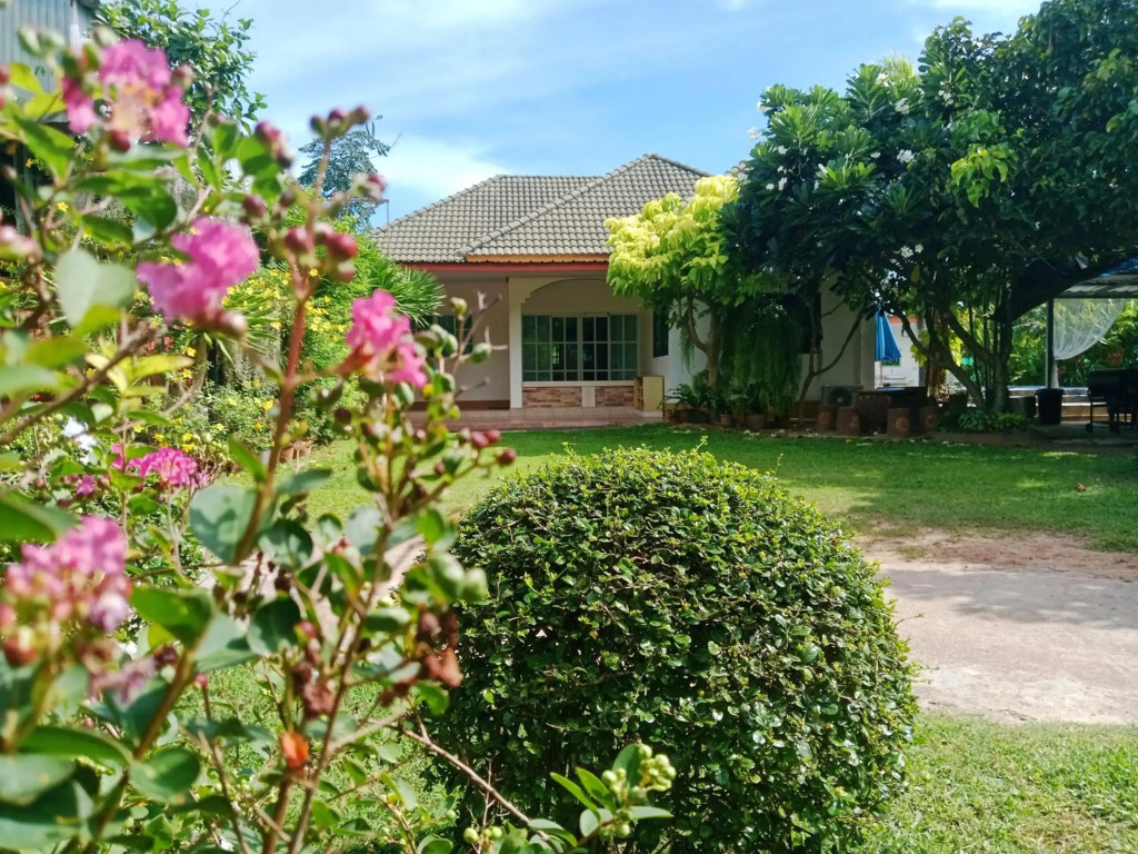 Sweet Floresta Pool Villa