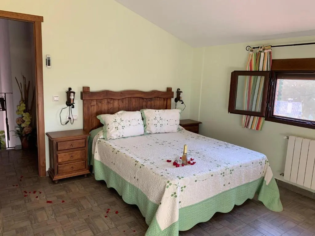 Apartamentos CAZORLA-ALCON