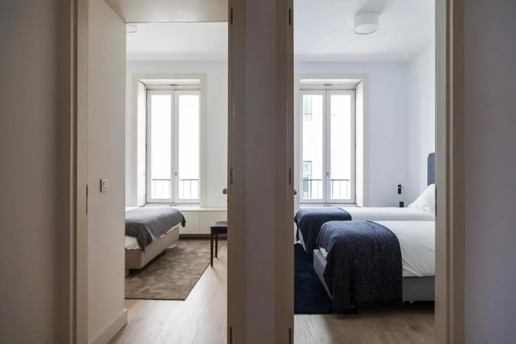 Classy 2BDR Apartment in Downtown by LovelyStay