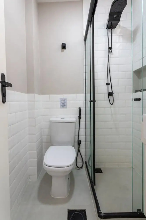10 Minutes From Flamengo Beach Next to the Subway Ct404