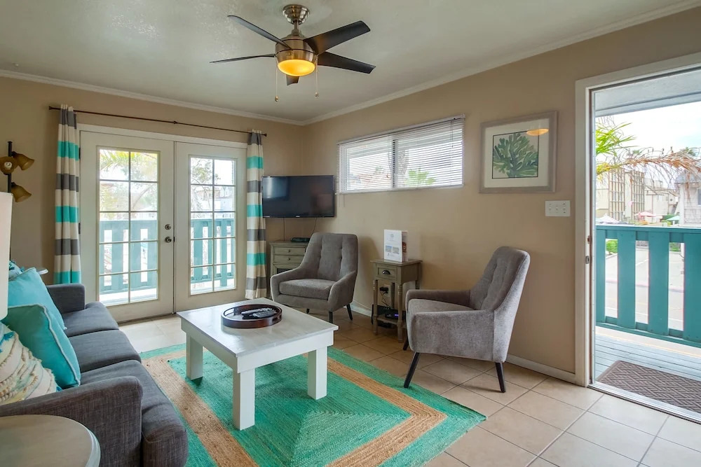 Cohasset Condo 2