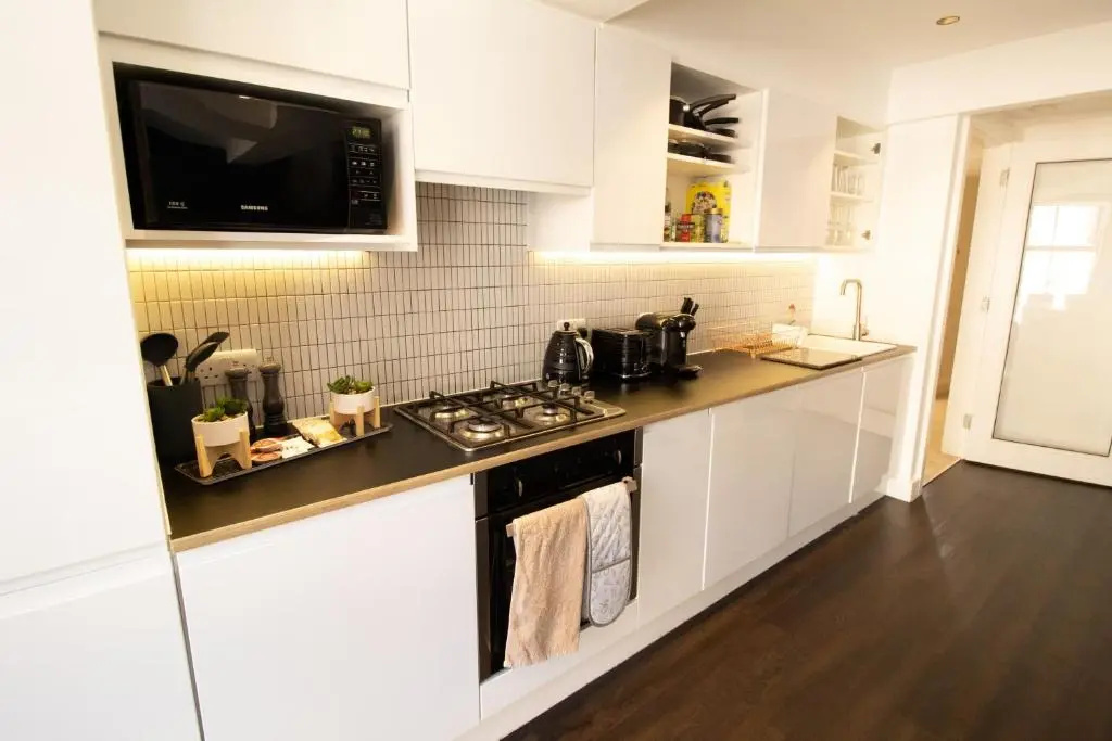 The New52 Oxford by Top Quality Suites - Bespoke 2 Bed Luxury Apartment in the Heart of Oxford City Center