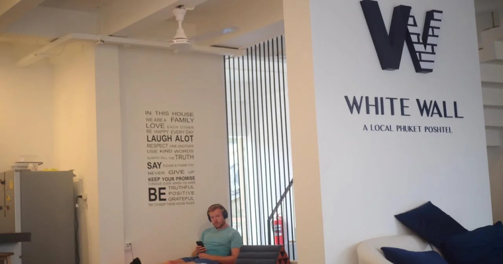 White Wall Poshtel - Hostel