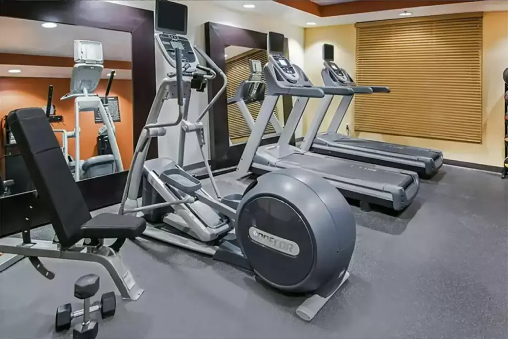 Homewood Suites Phoenix-Metro Center Hotel