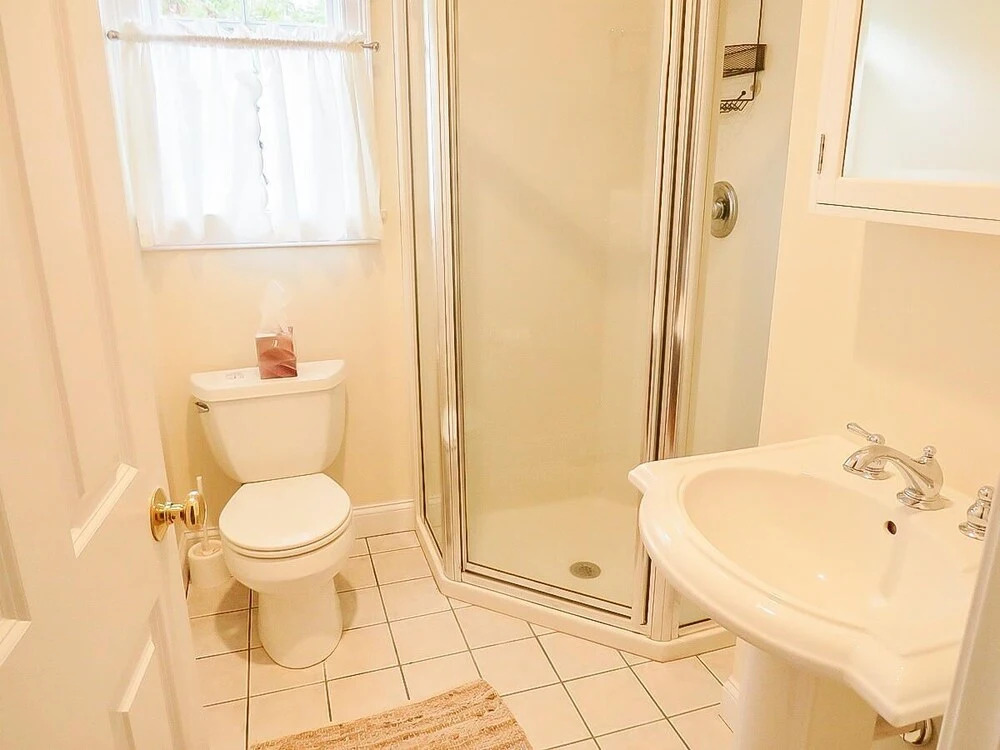 24 Wilderwood Lane - Five Bedroom House