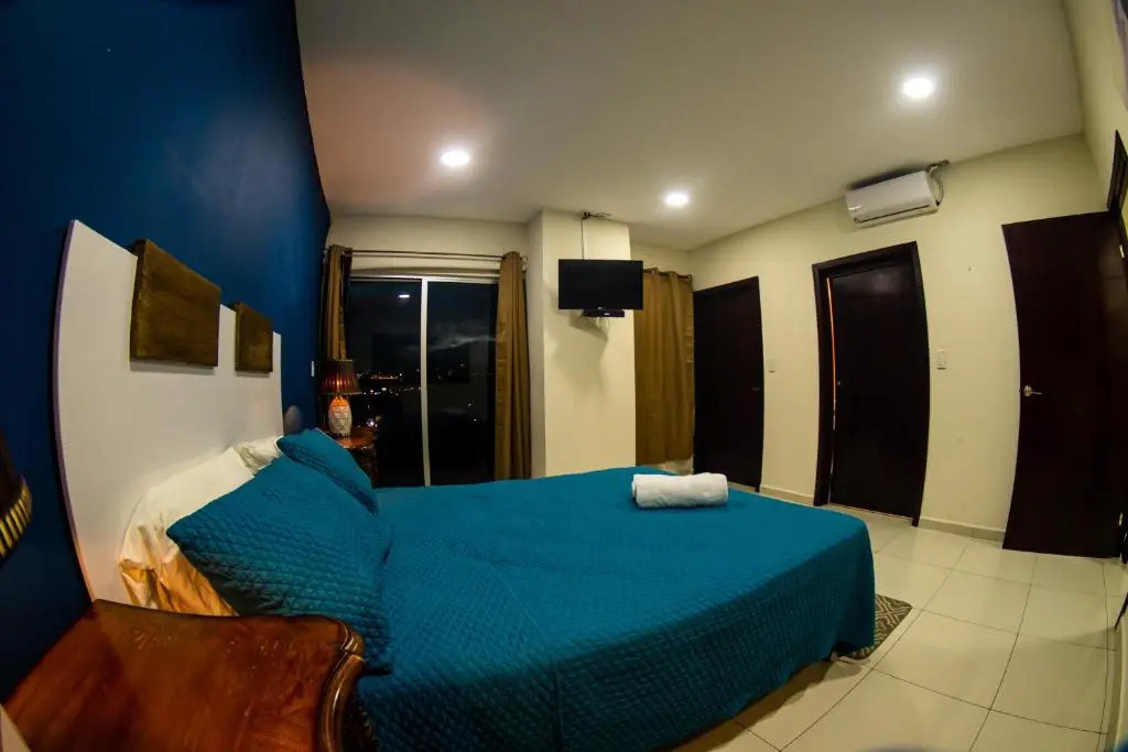 City Views Apartment