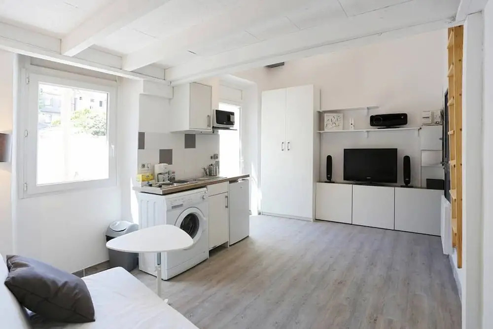 Beau Studio Terrasse En Ville