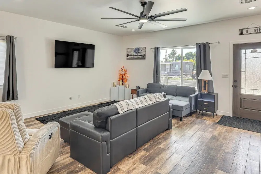 1 Block to Boat Launch! Home w/ Dog-friendly Yard
