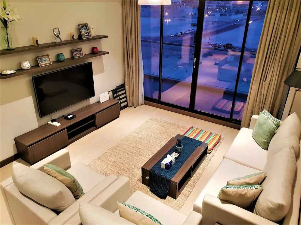 Tweet Tower Apartments