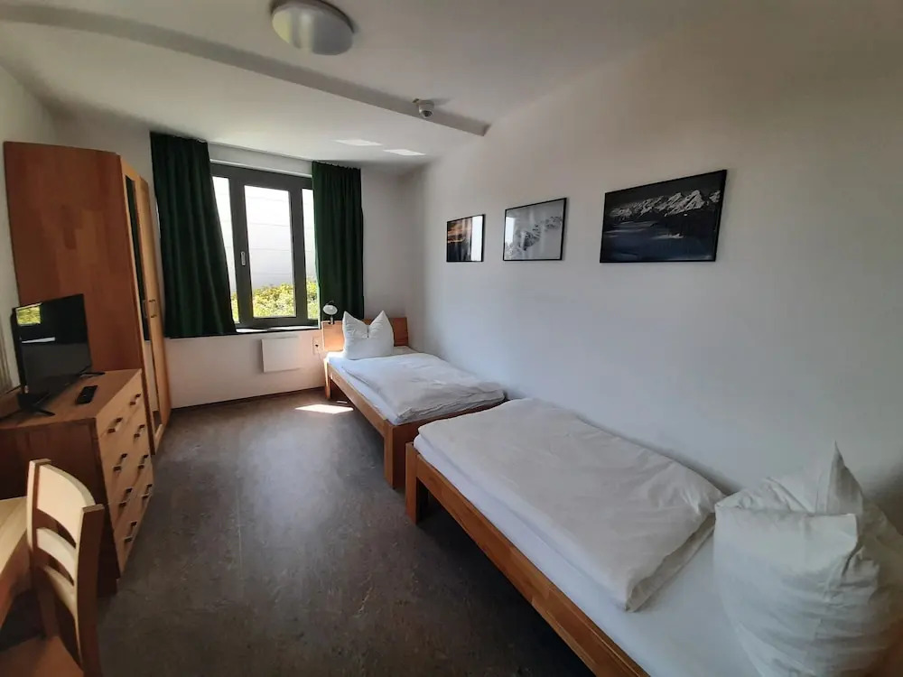Hotel Garni Fischerfleck in Ismaning near Munich