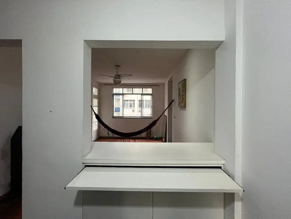 Spacious apartment on Copacabana beach