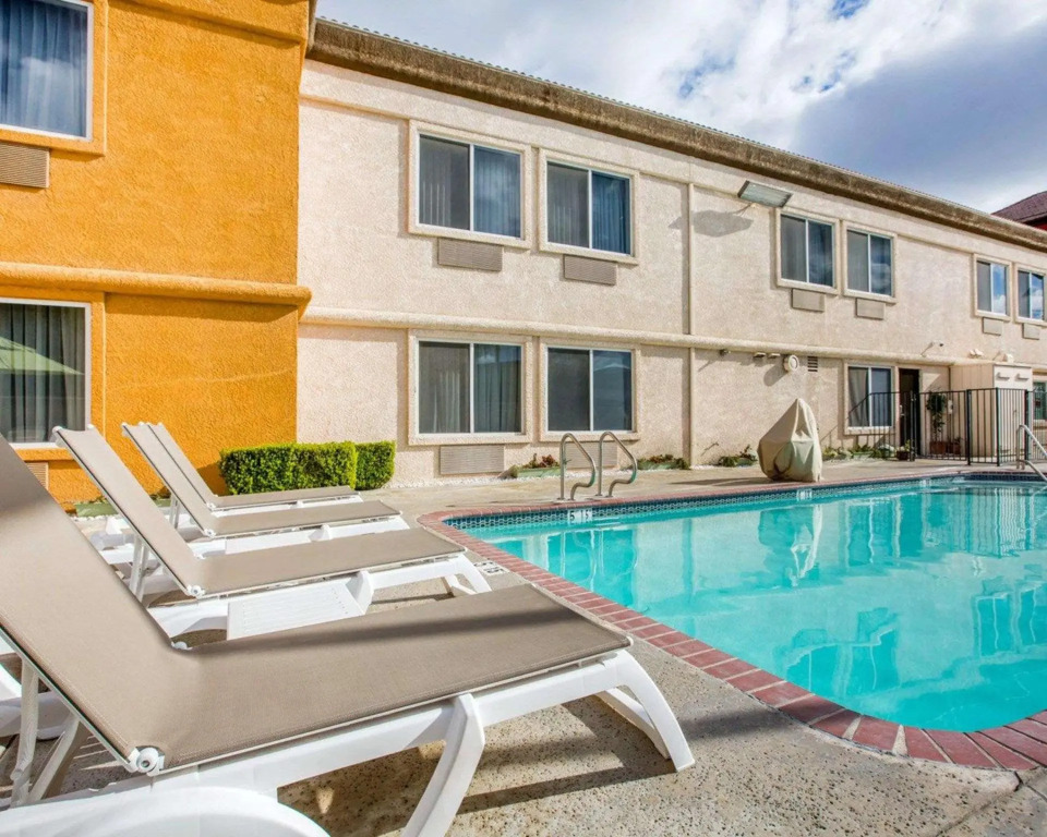 Comfort Suites Tulare Sequoia Gateway