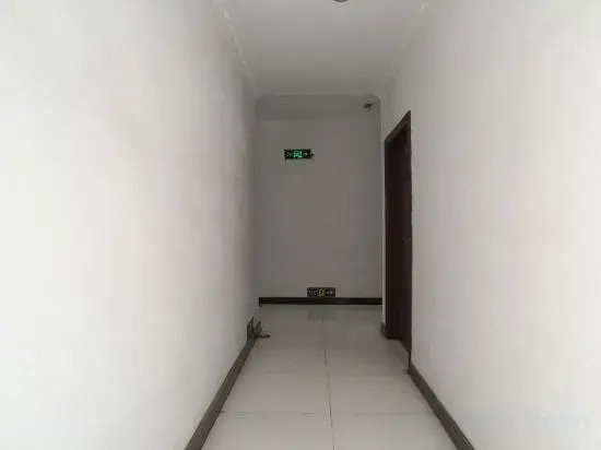 Yingkelai Business Hostel