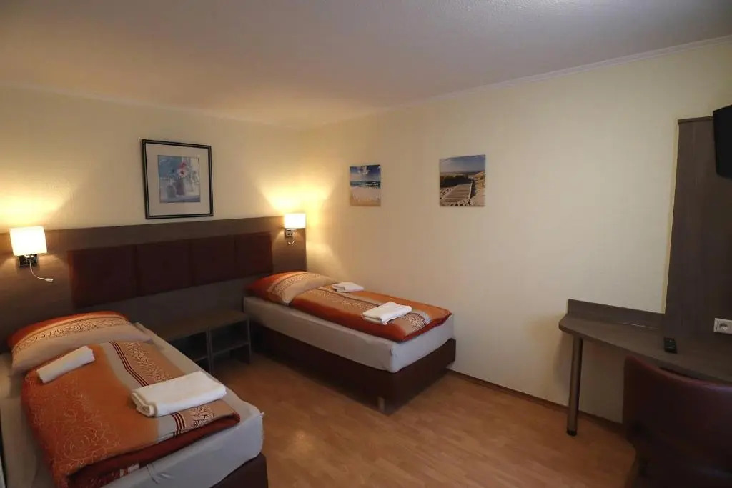 Ellen Hotel
