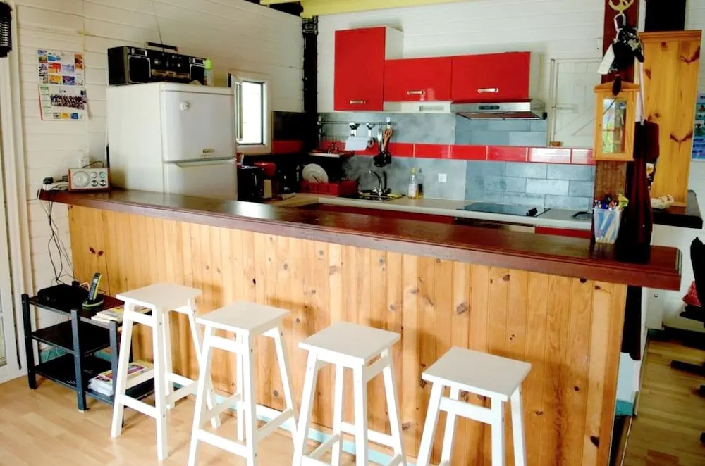 House With in Sainte anne With Enclosed Garden and Wifi