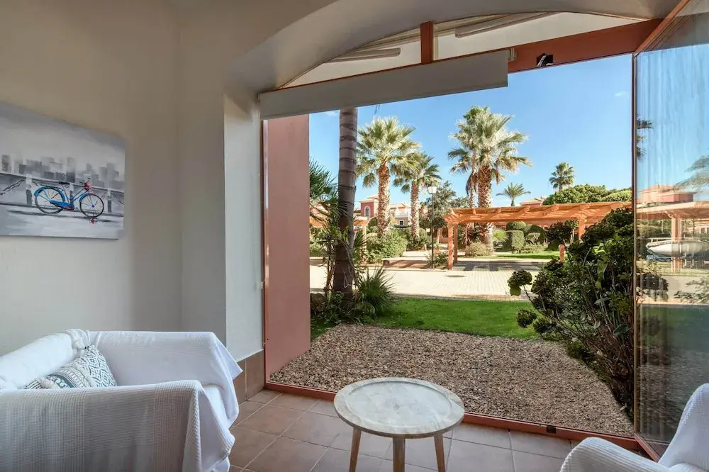 Golfside Getaway in Isla Canela for 2