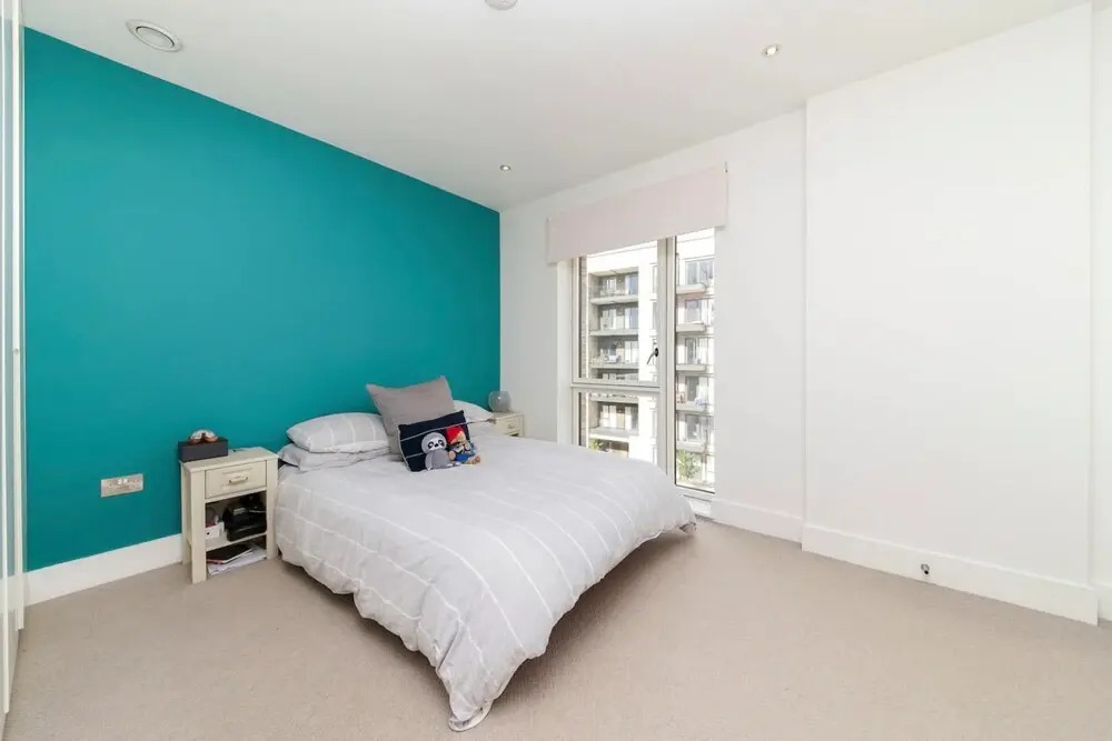 Modern 2 Bedroom Flat in East London