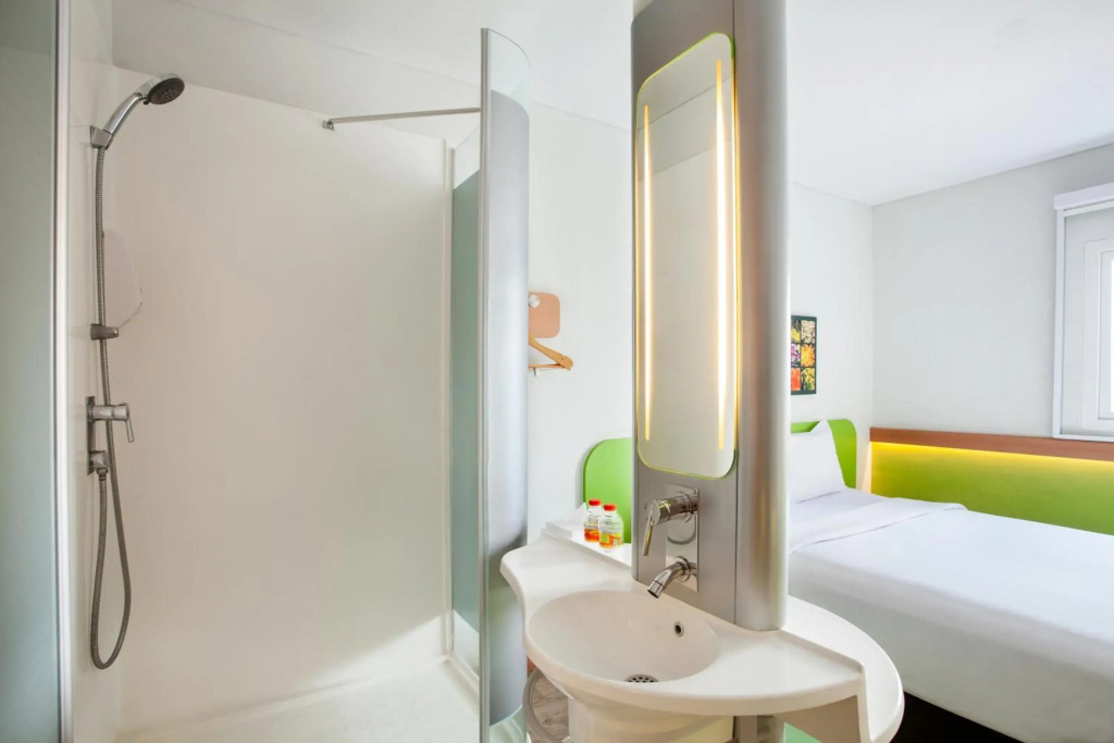 Ibis Budget Semarang Tendean