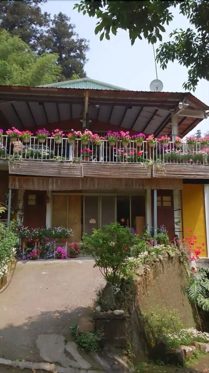 Sanhua B & B