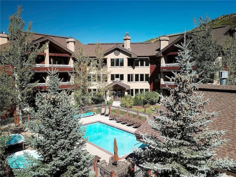 4203 Aspen Lodge, Trappeur's Crossing Apartment 3