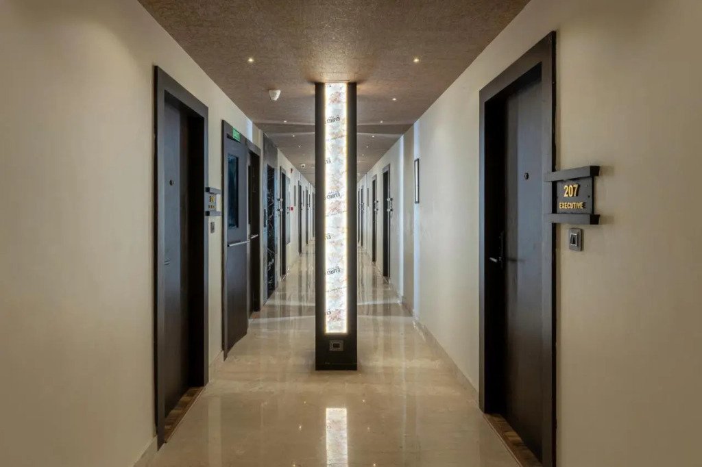 Divan Clarks Inn Goa