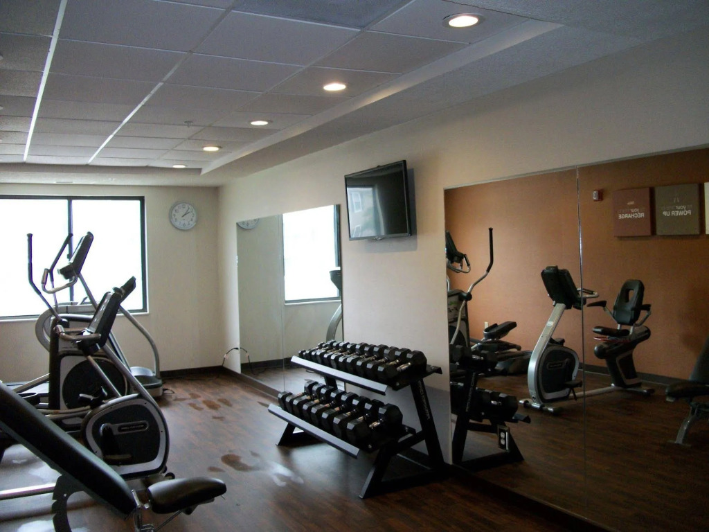 Comfort Suites Dover University Area