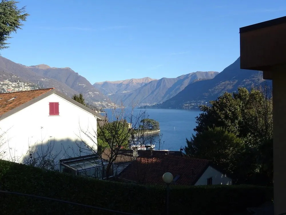 Como Lake Home