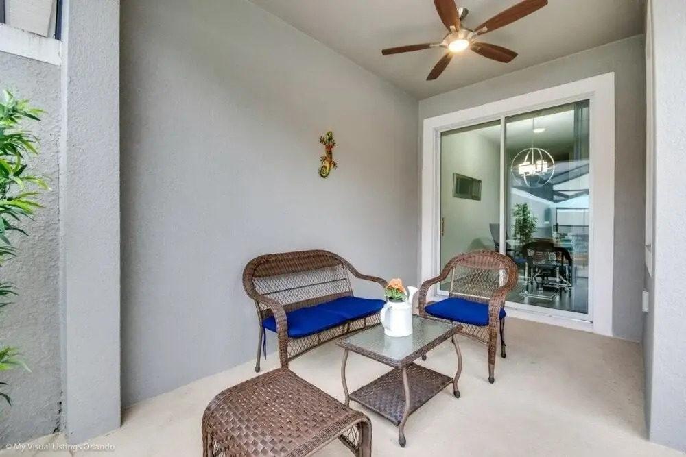 Amazing Story Lake Town Home Sleeps 8 With Pool 4 Bedroom Townhouse by Redawning
