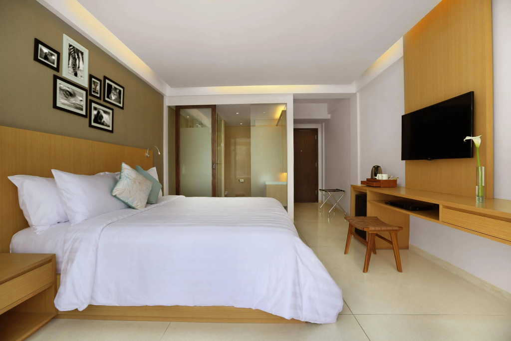 Ossotel Legian