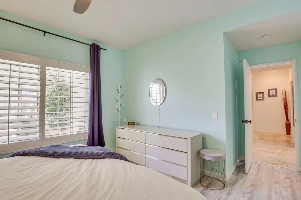 Palm Desert Retreat: Pool Access & On-site Golf!