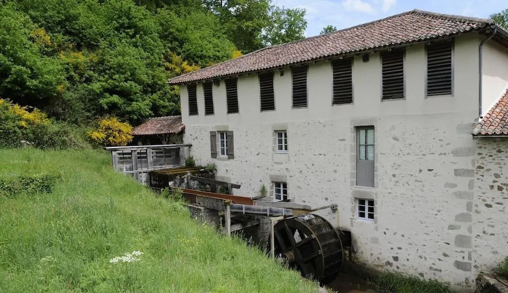 Logis Le Relais Saint Jacques