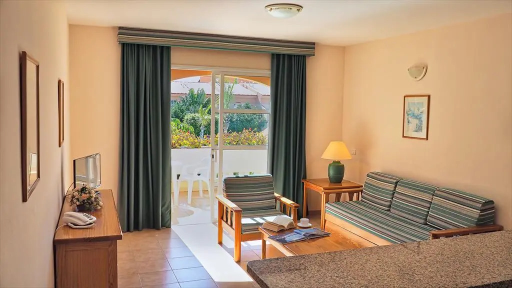 Apartamentos Jardín del Conde